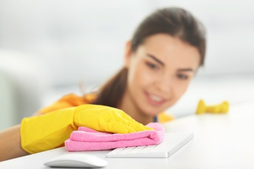 Commercial cleaning services for offices and businesses in SW13