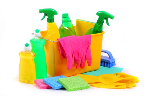 End of tenancy and move-out cleaning support for a property in SW13
